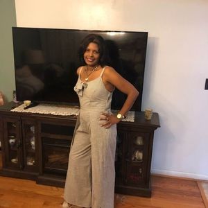 Meet your Posher, Juana